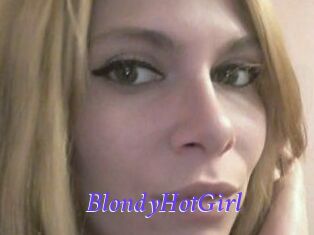 BlondyHotGirl