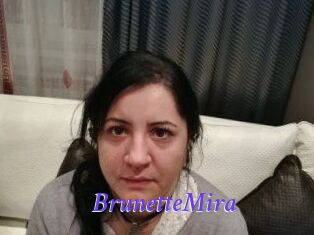 BrunetteMira