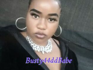 Busty44ddBabe Bdsm gratuit