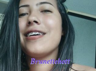 Brunettehott