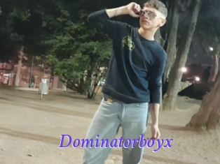 dominatorboyx Bdsm gratuit