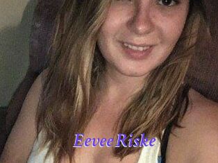 Eevee_Riske