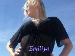 Emiliya Bdsm gratuit