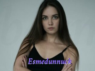 Esmedunnuck