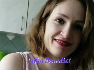 Julia_Benedict