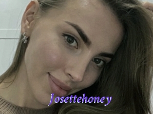 Josettehoney