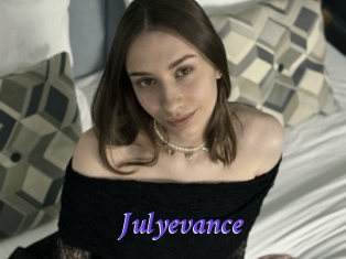 julyevance Bdsm gratuit