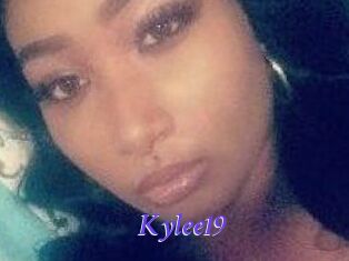 Kylee19 Bdsm gratuit