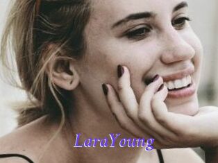 LaraYoung Bdsm gratuit