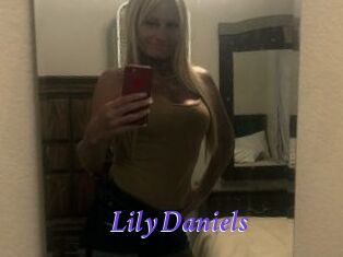 Lily_Daniels