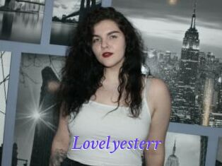 Lovelyesterr