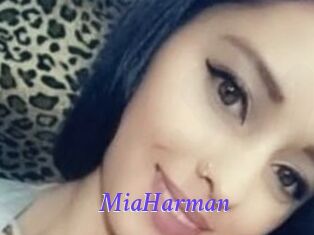 MiaHarman Bdsm gratuit