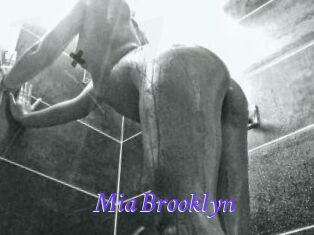 Mia_Brooklyn