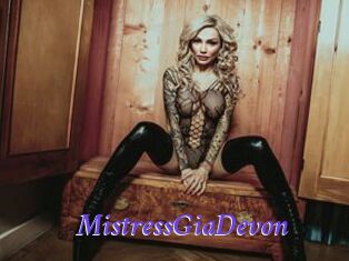 MistressGiaDevon