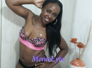 MonieLyte Bdsm gratuit