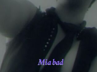 Mia_bad