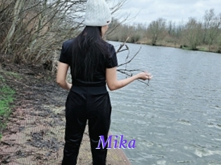 mika Bdsm gratuit