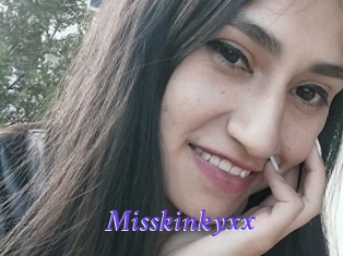 Misskinkyxx