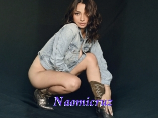Naomicruz