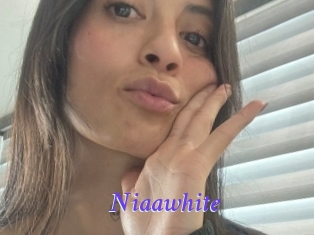 niaawhite Bdsm gratuit