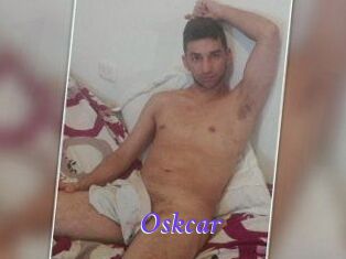 Oskcar Bdsm gratuit
