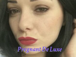 Pregnant_De_Luxe