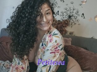 Petitesea