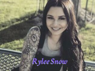 Rylee_Snow