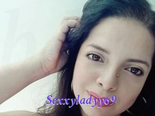 sexxyladyy69 Bdsm gratuit
