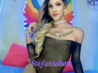 Stefaniahott