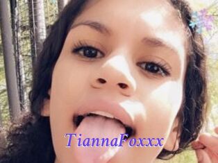 TiannaFoxxx