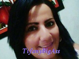 TifanyBigAss Bdsm gratuit