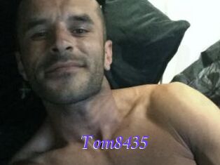 Tom8435