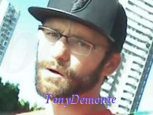 TonyDemonte Bdsm gratuit