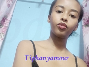 Tiphanyamour