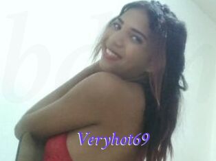 Veryhot69