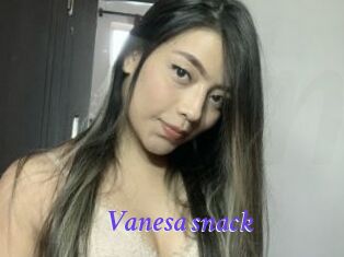 Vanesa_snack