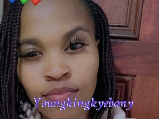 youngkingkyebony Bdsm gratuit