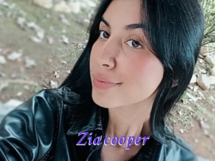 Zia_cooper